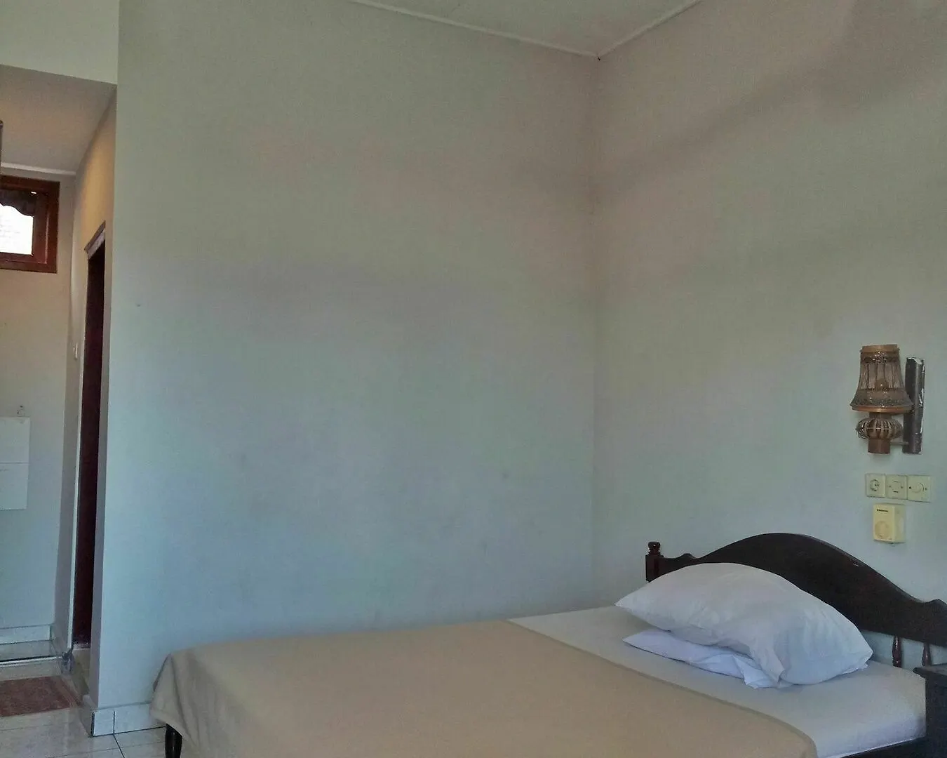 Taman Mekar Beach Inn 2 Kuta  Guest house Kuta (Bali)
