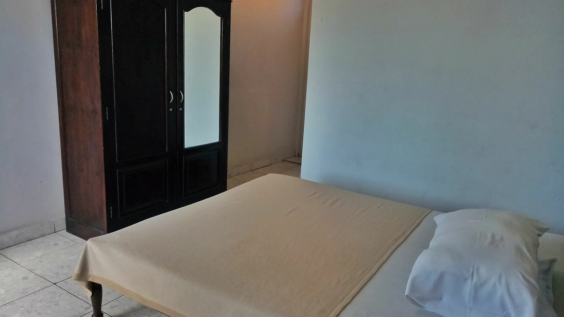 Taman Mekar Beach Inn 2 Kuta  3*, Kuta (Bali)